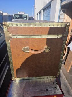 Chest 18×30×24 Deep 