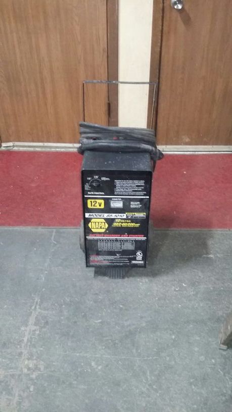 Black NAPA 12V battery charger and starter