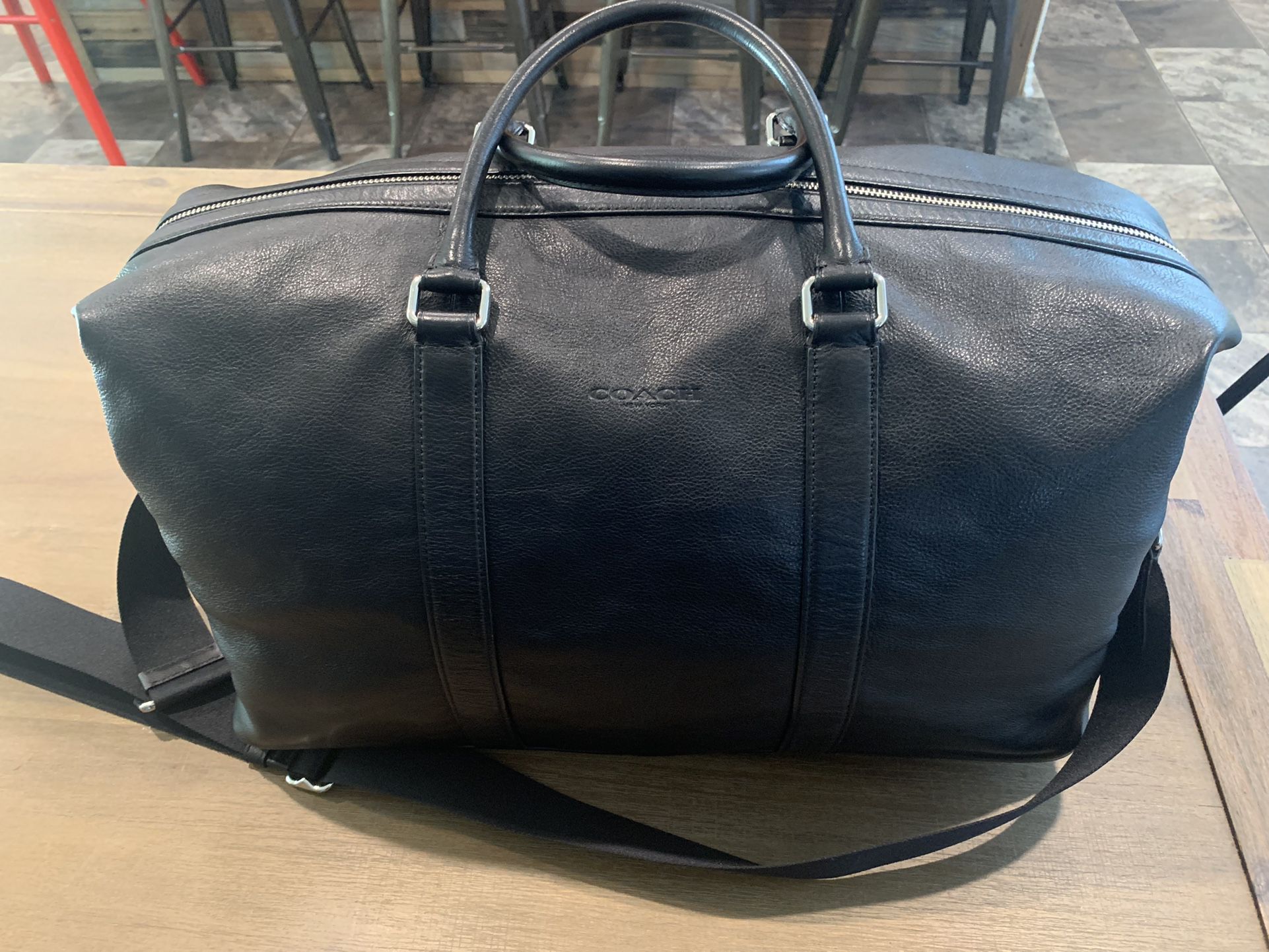 Men Designer Duffle Bag for Sale in Parkdale, OH - OfferUp