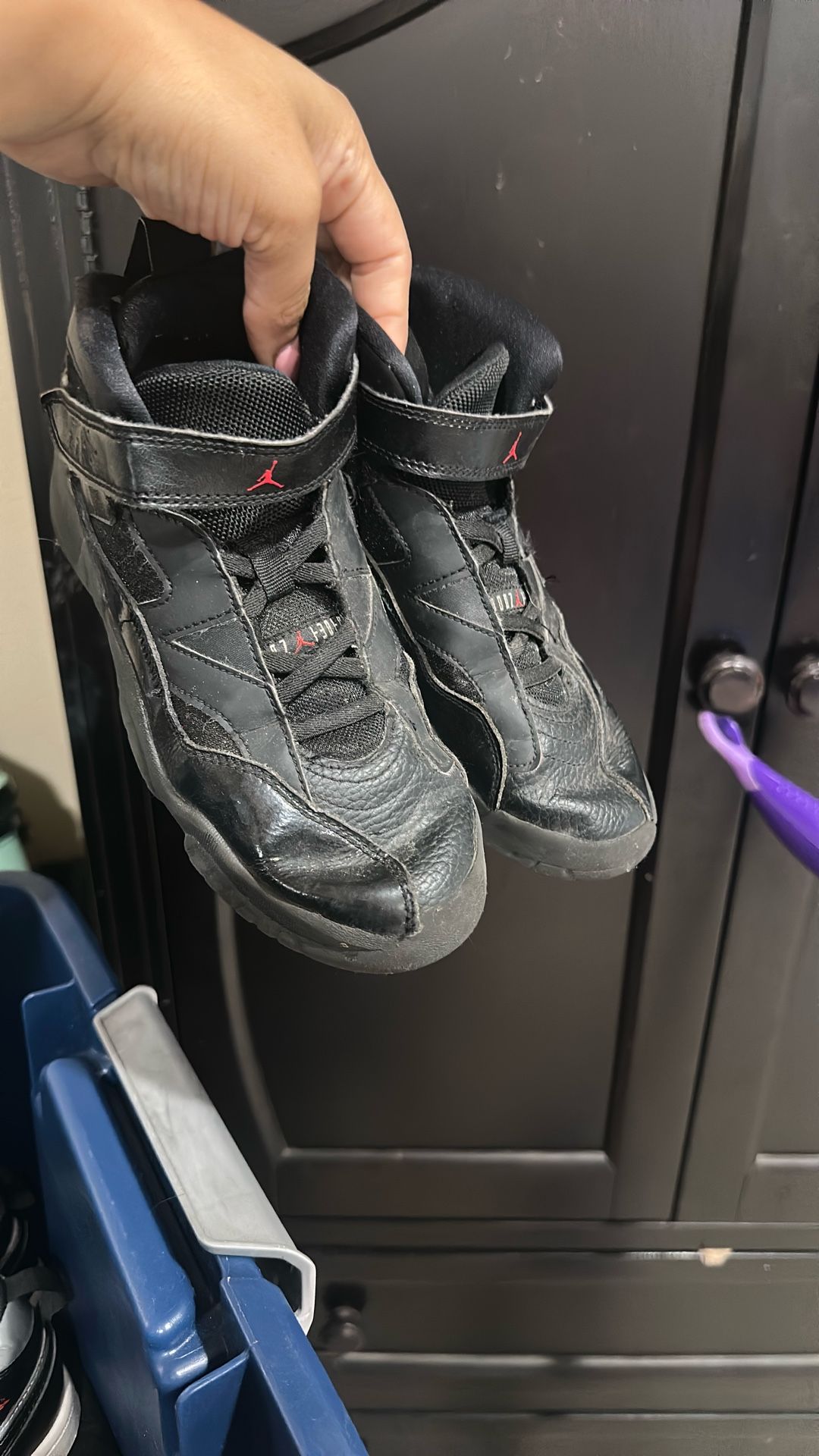 2Y Jordans