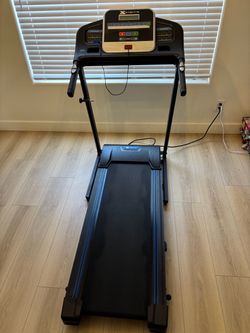 Xterra Fitness TR150 Folding Treadmill