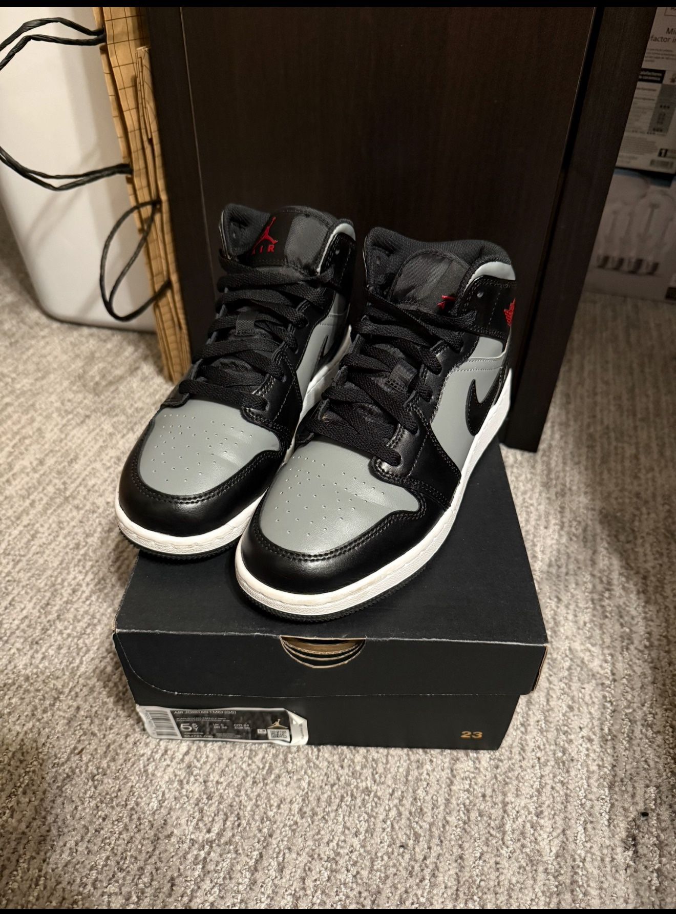 Jordan’s Youth 5.5