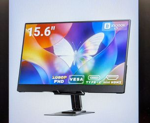 Ingnok YNO2D 15.6" FDH Portable Monitor With Ajustable Stand