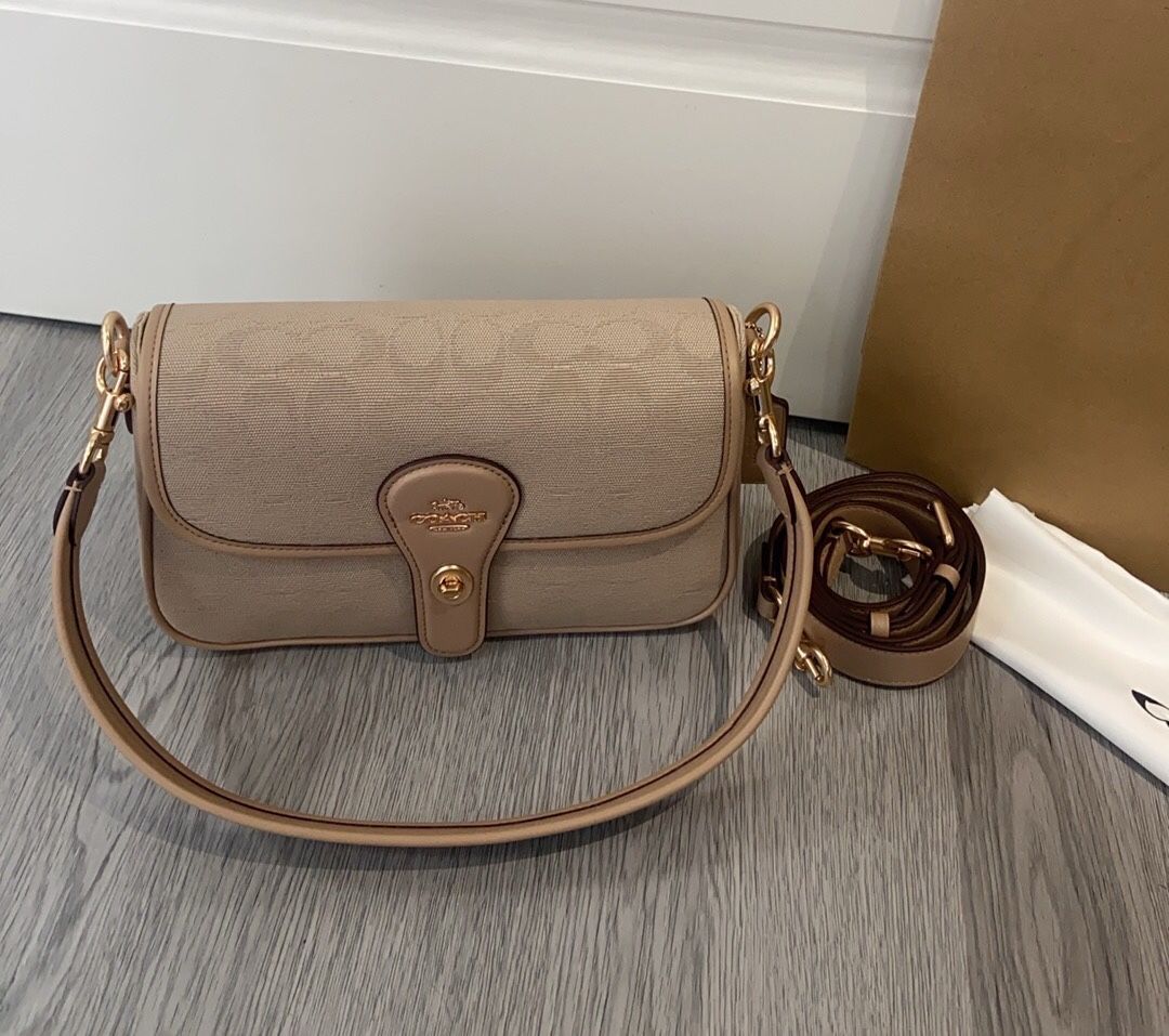 Fashionable Shoulder Bag