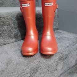 Women's Hunter Boots Size 6