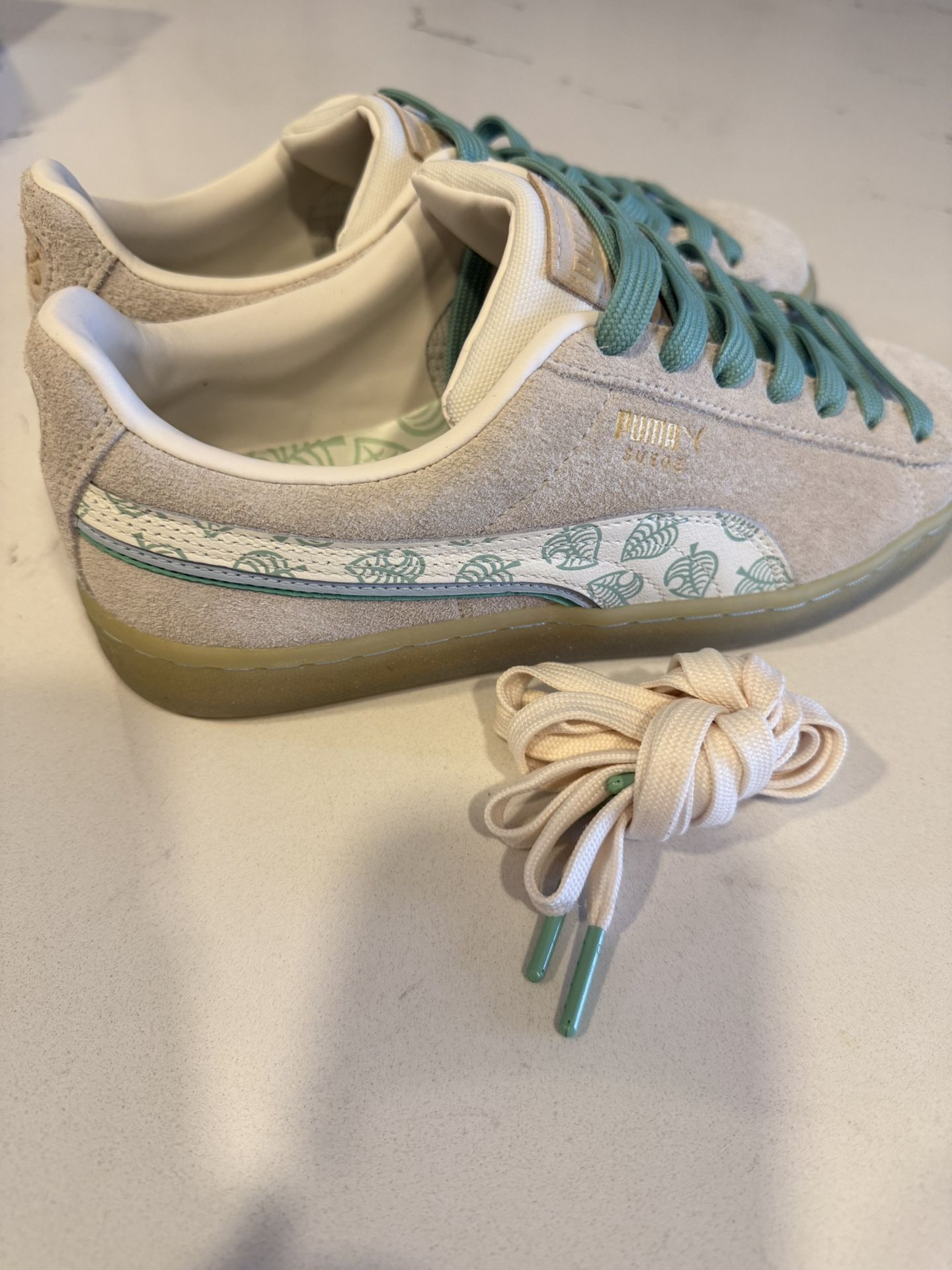 Animal Crossing X Puma Suede Size 6