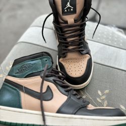 Air Jordan 1 Retro High Premium-Bio Beige/Anthracite-Mystic Green Size 9