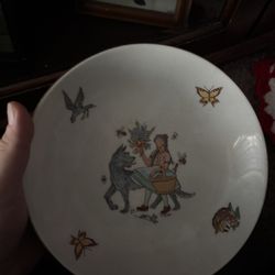Vintage Porcelain Collectable Plate