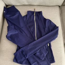 Blue lululemon set