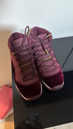 Jordan 11s