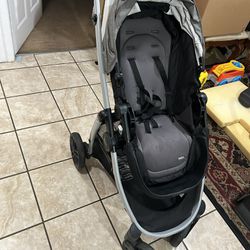 Graco Baby 3 In 1 Car Seat And Stroller