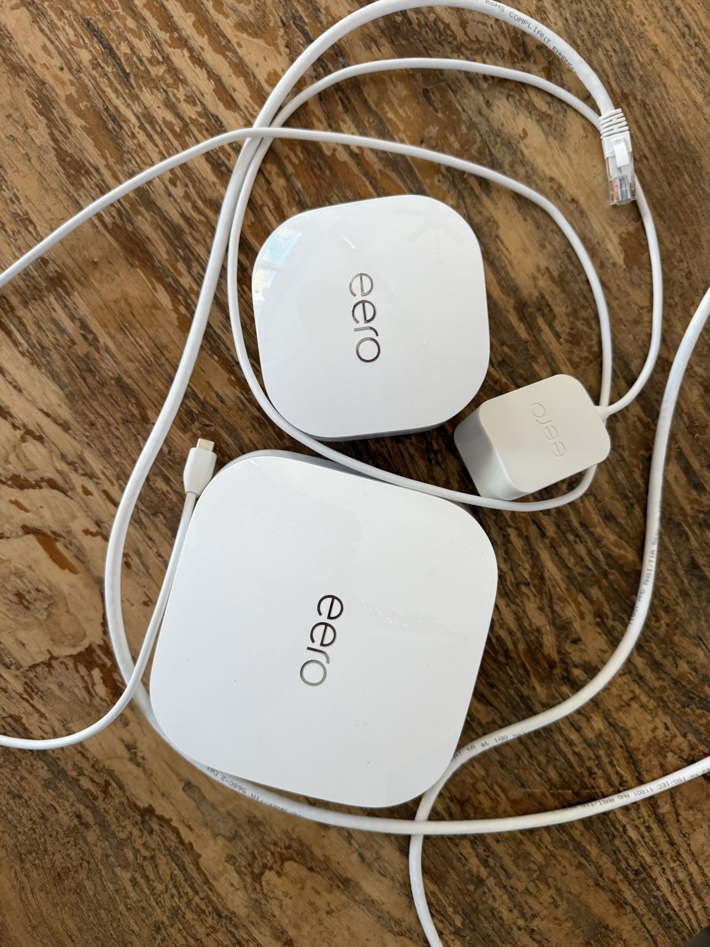 eero Pro 6 Mesh WiFi System Router S010001 Lot of 2 w/ USB-C & Ethernet