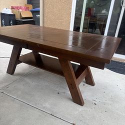 Extendable Dining Table