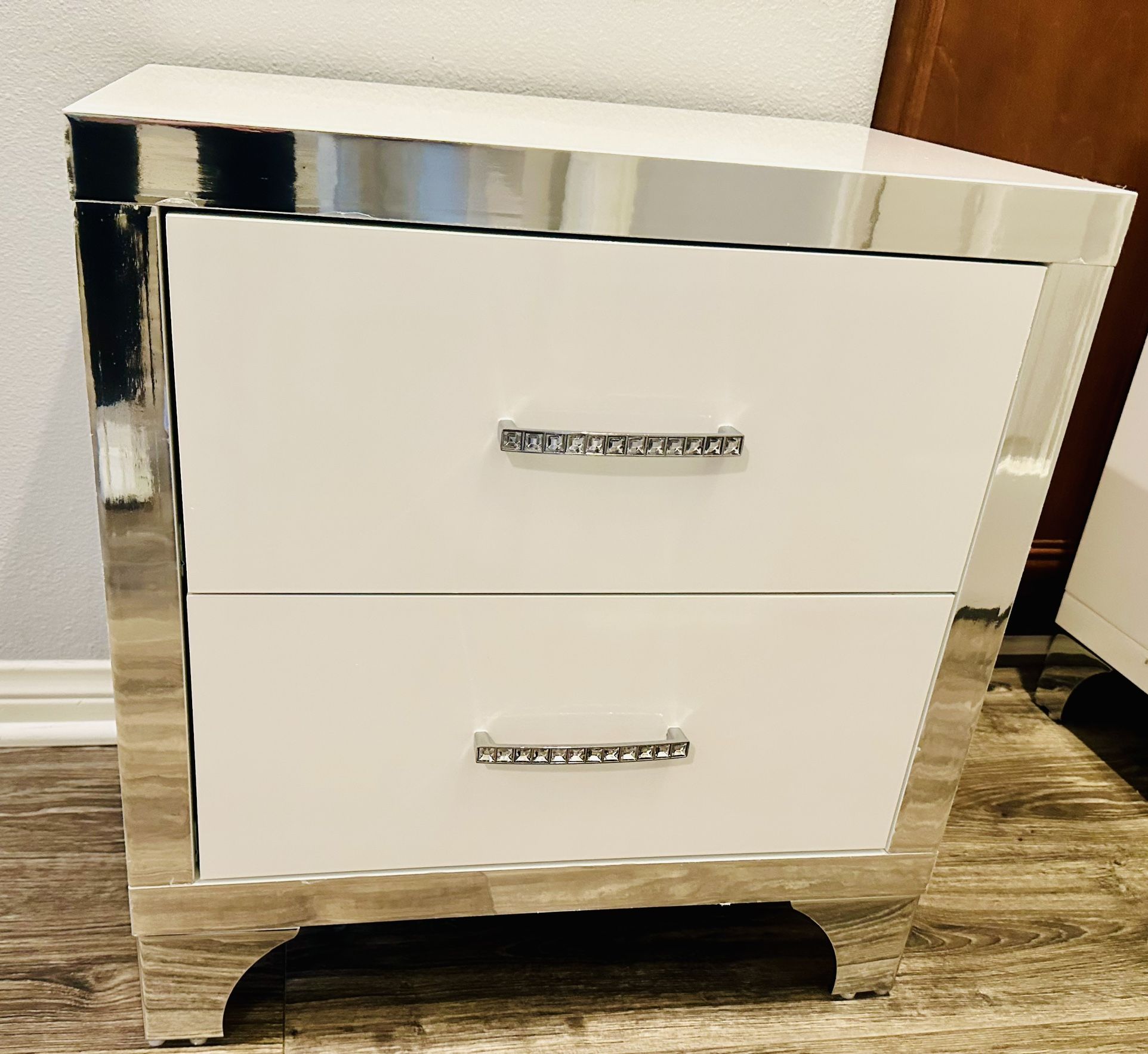 2 Brand New Nightstands, Bedside End Table, White