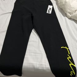 XL Fila Sport Plus Black Mid Rise Legging NWT XL True Tru Dry Warm