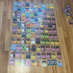 100 Pokemon Cards 