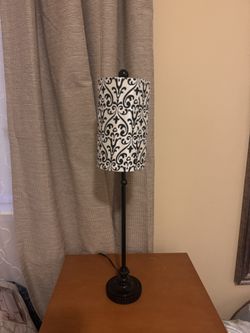 Black and White Damask Table Lamp