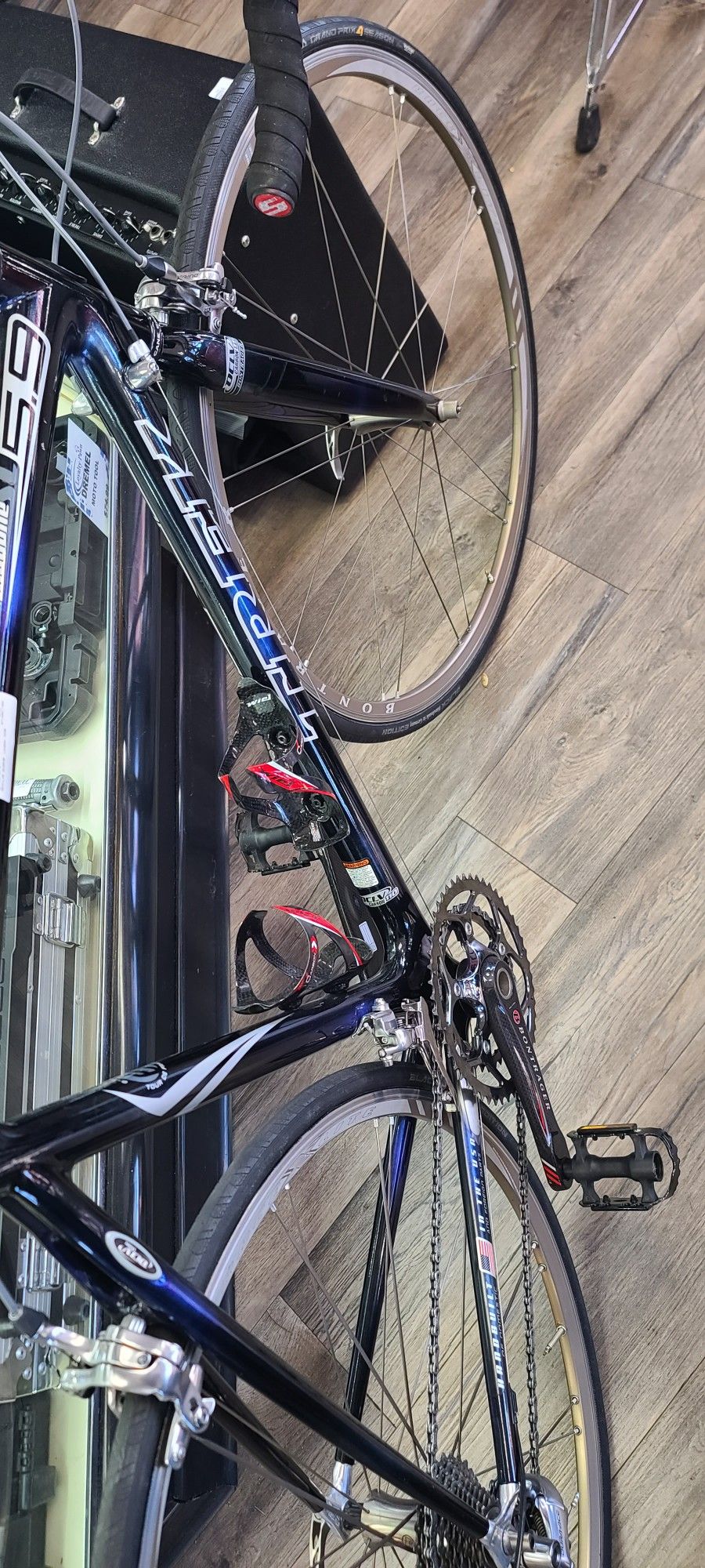 TREK BICYCLE MADONE