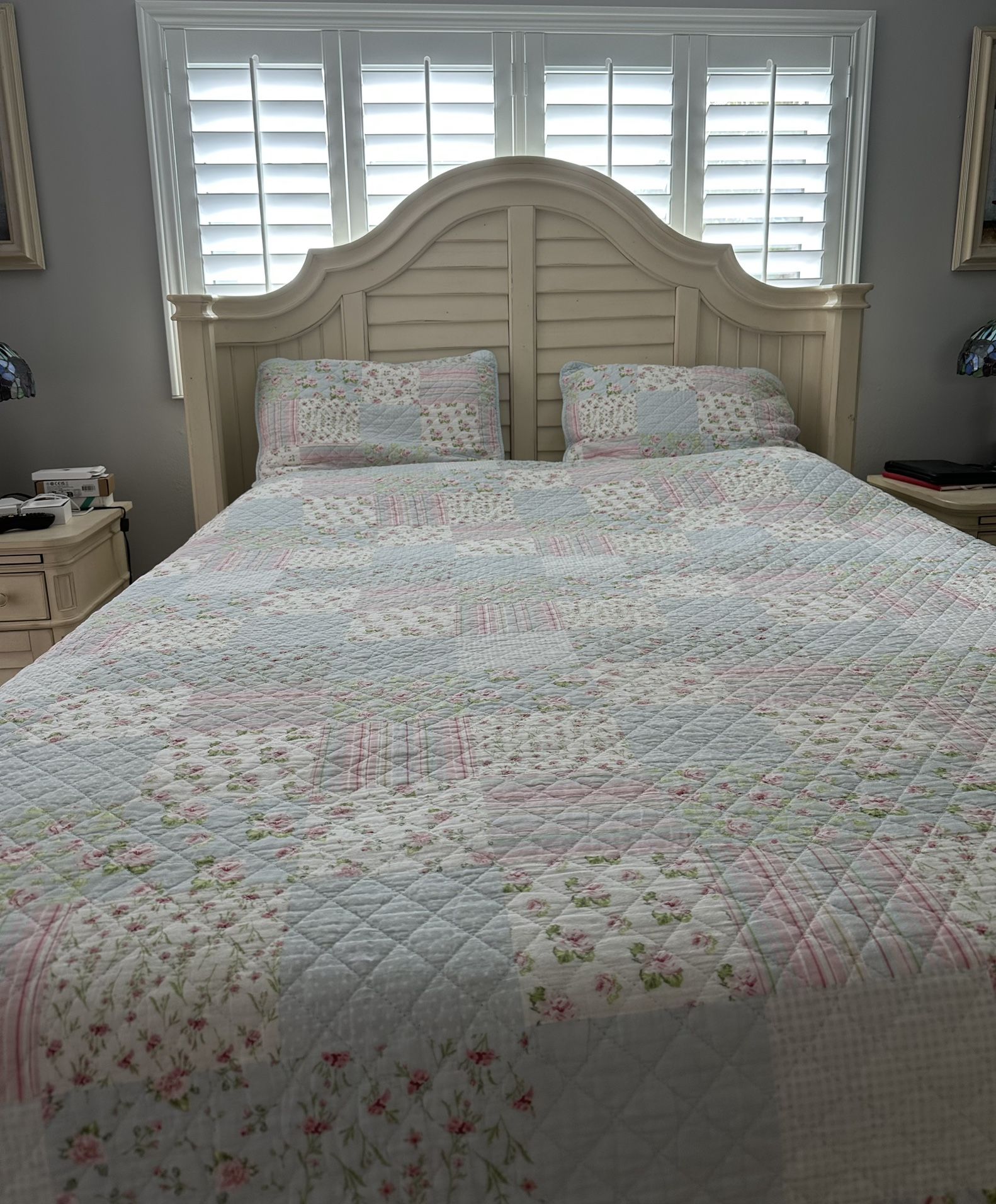 Queen Bed Frame With Box Springs