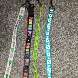 Dog Leashes And Collars All Sizes $3