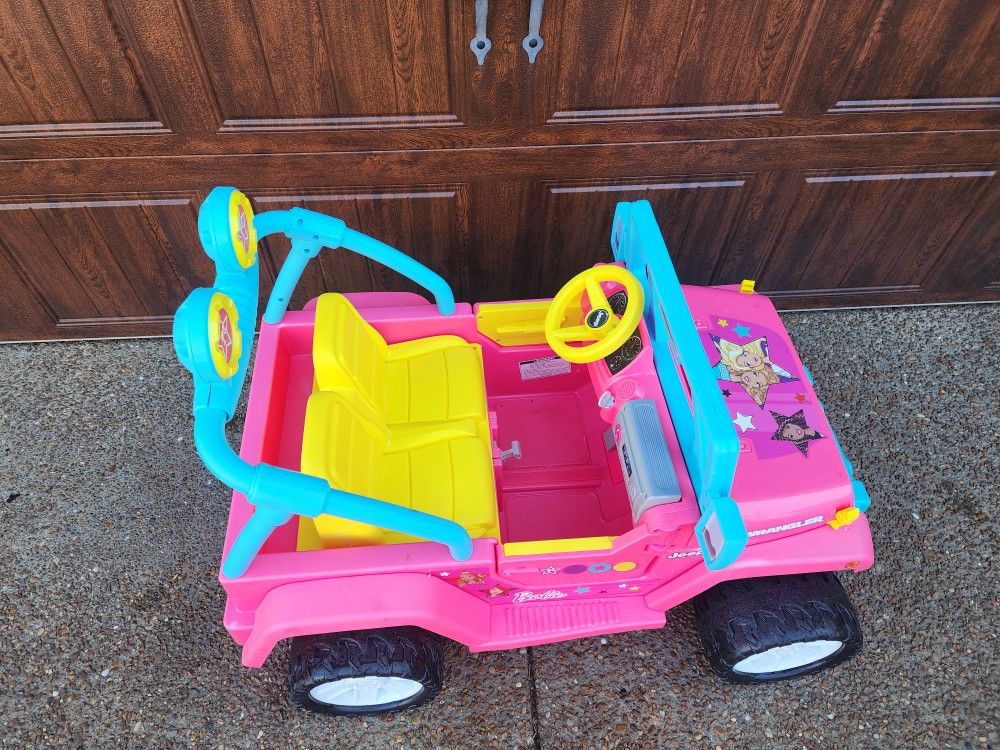 *** POWER WHEELS JEEP ***