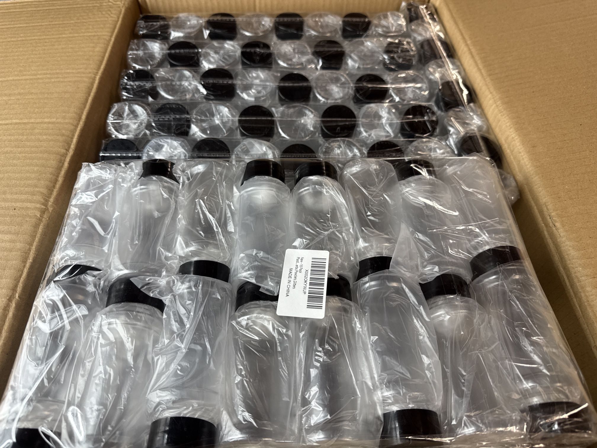 Brand New Bulk Box – Plastic Seasoning / Storage Containers