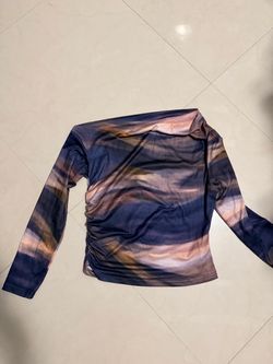 off shoulders long sleeve