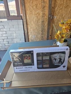 Magic Of The Gathering Final Fantasy Commander Kit