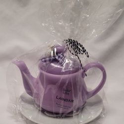 Keepsake Tea Pot Candle Lavender Scent, New