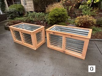 Custom Cedar Planter Boxes