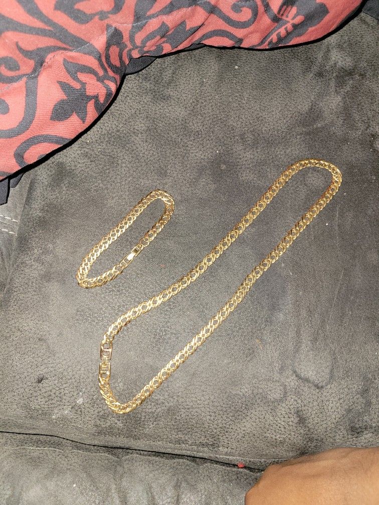 18kt Gold Chain And Bracelet