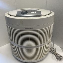 Honeywell Air Purifier HEPA Filter & Pre-Filter 50250 White 3 Speed