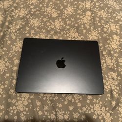 💻 MacBook Air M2 (13.6", 8GB RAM, 256GB) - Excelente estado - macOS Sonoma  