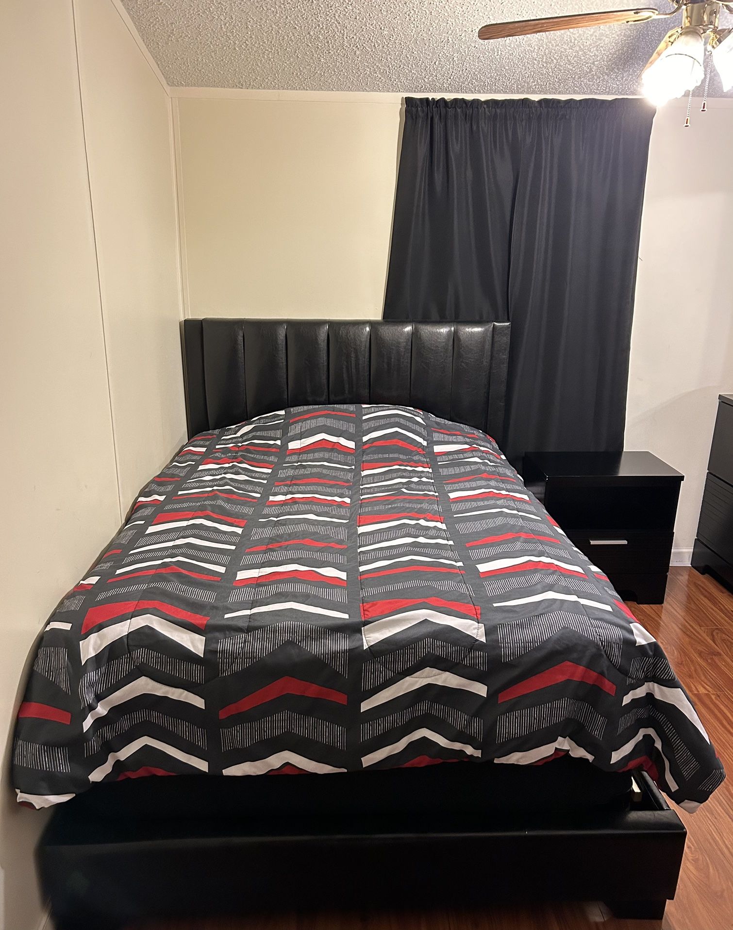 Bedroom Set - Full Size