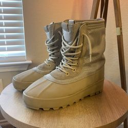 Adidas Yeezy 950 Peyote Size 11.5 for Sale in San Antonio TX OfferUp