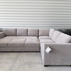 Thomasville Caler Convertible Sleeper Sectional Sofa with Storage, Gray