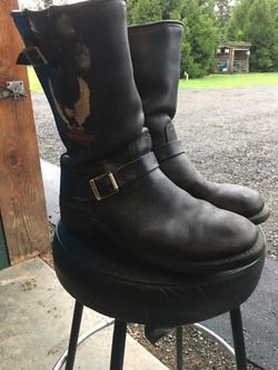 Boots size 10.5