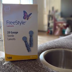 Freestyle lancets
