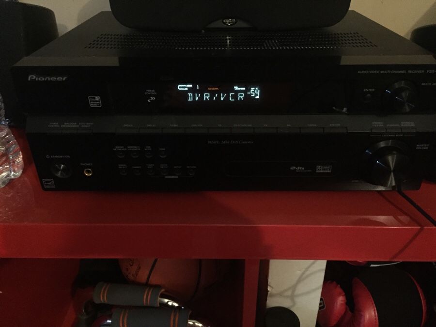 Pioneer VSX-517 receiver