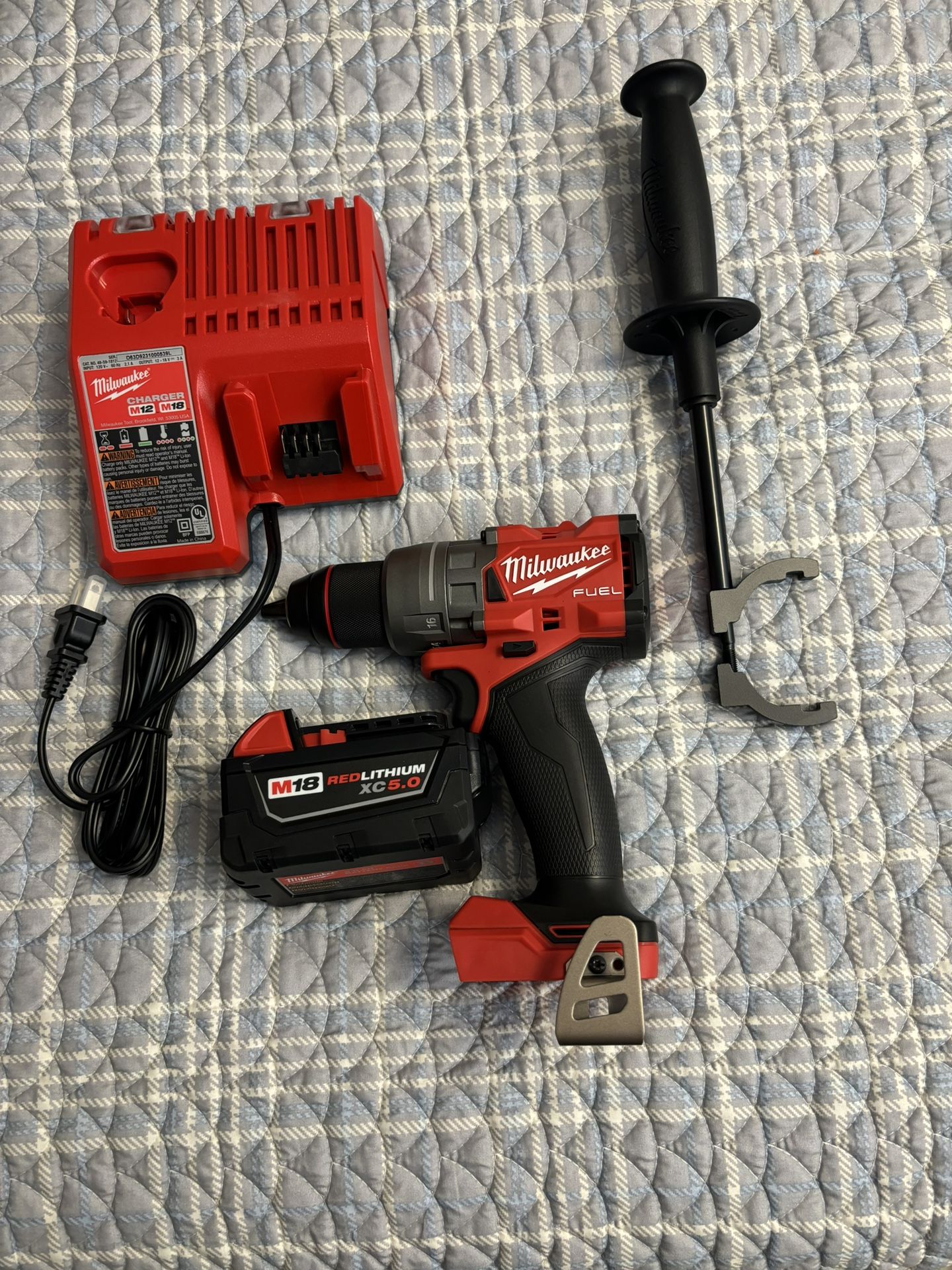 Milwaukee M18 Fuel Brushless Hammer Drill Kit