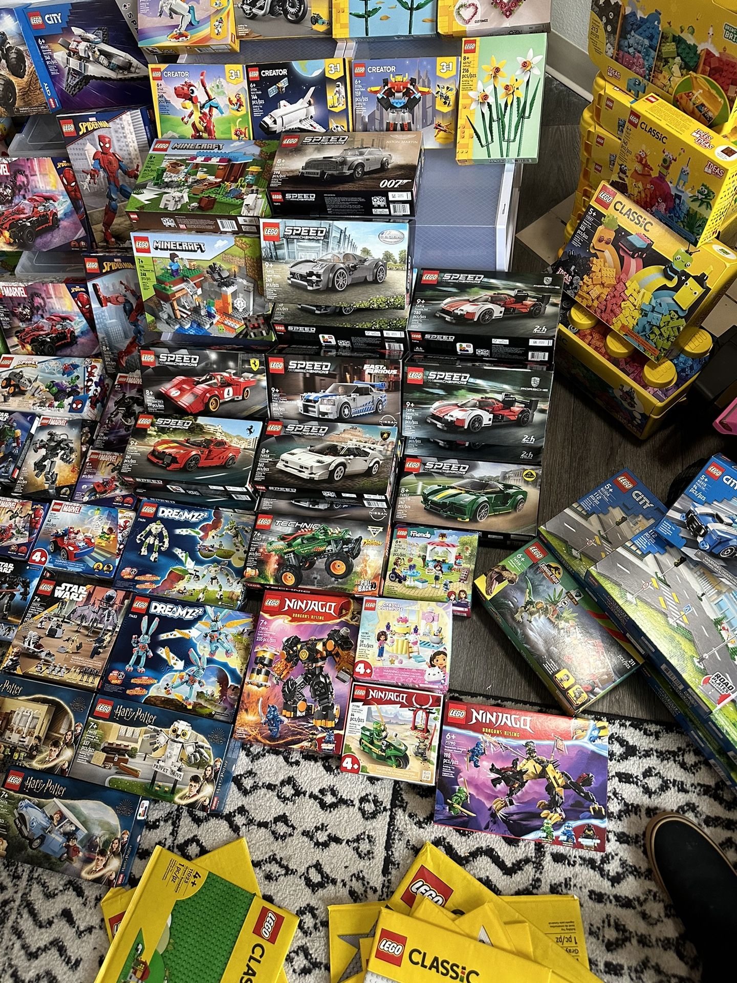 Tons of brand new Legos