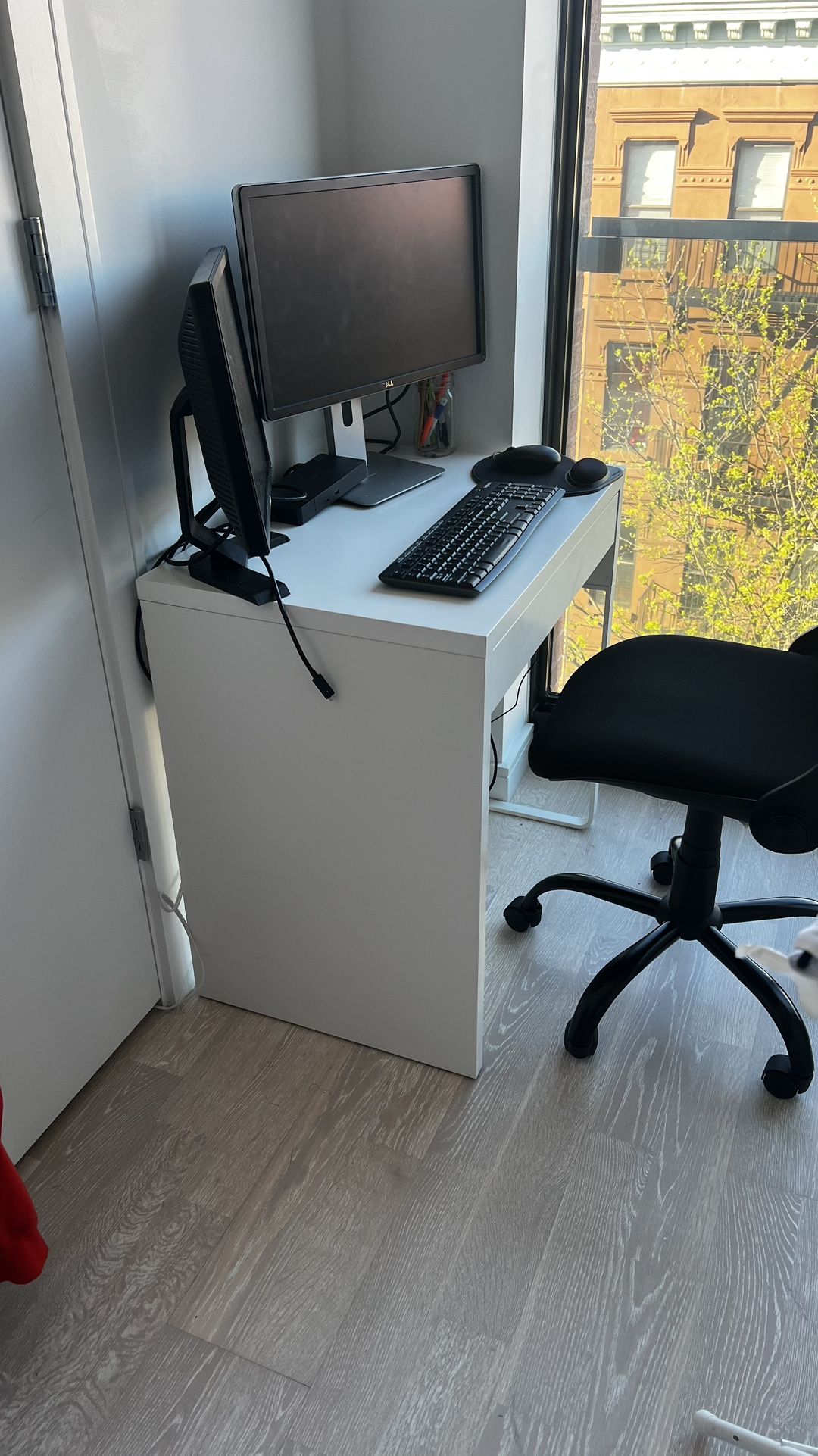 Office Desk - white 