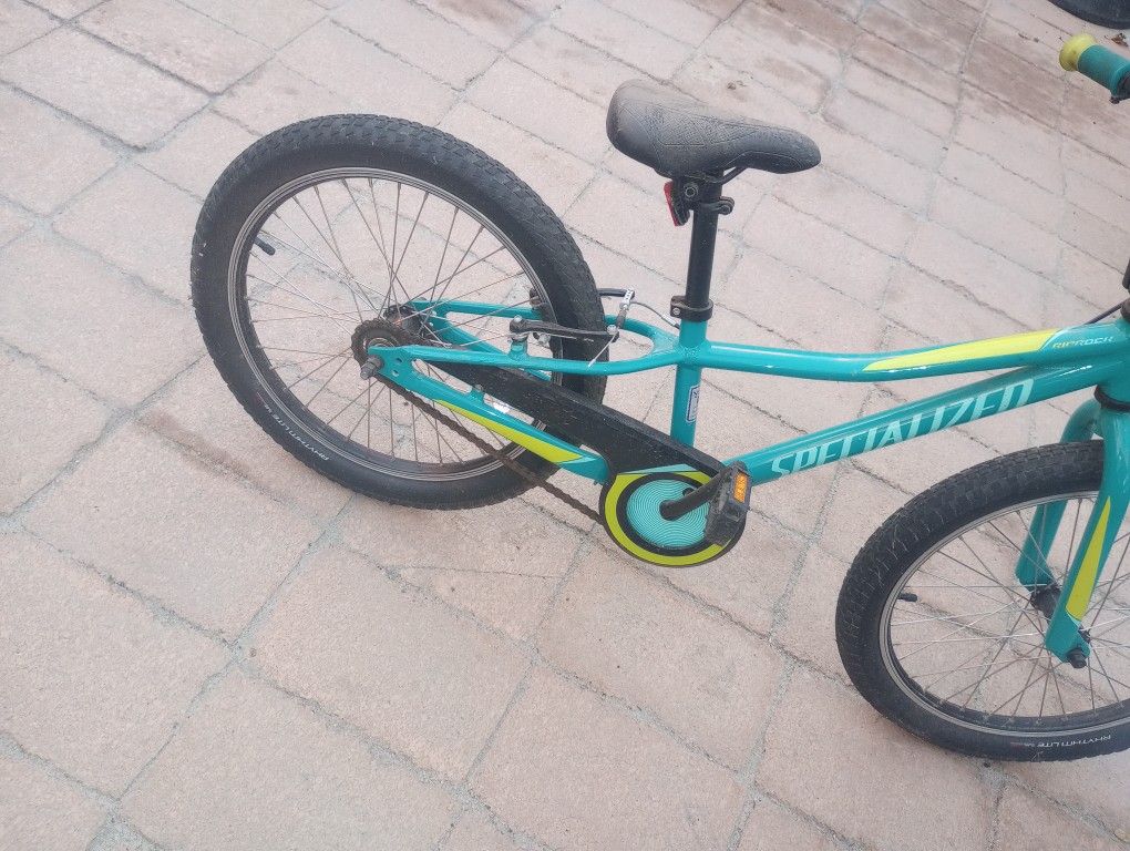 Bicicleta Para Niña En Buenas Condiciones