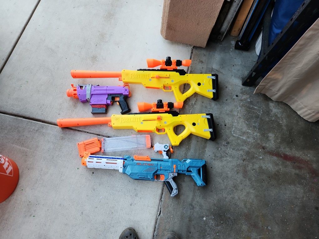 Nerf Guns