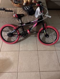 Free Agent 20” BMX Bike – Black & Pink – Great Condition