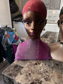 Wig Head accessory holder, head holder, practice lashes