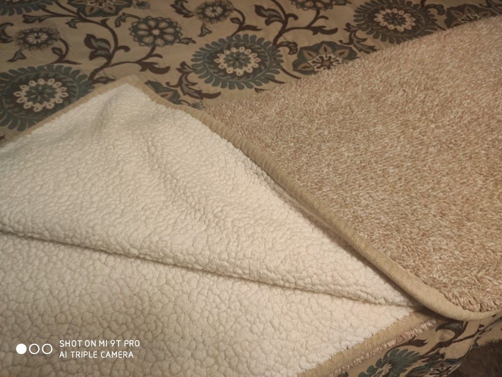Beige blanket