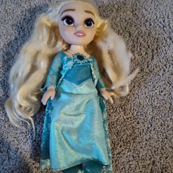 Elsa singing doll 