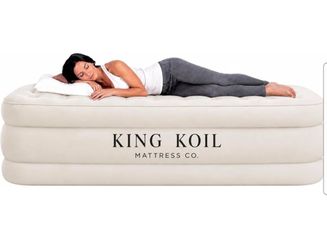 King Koil Air Mattress Queen with Built-in Pump