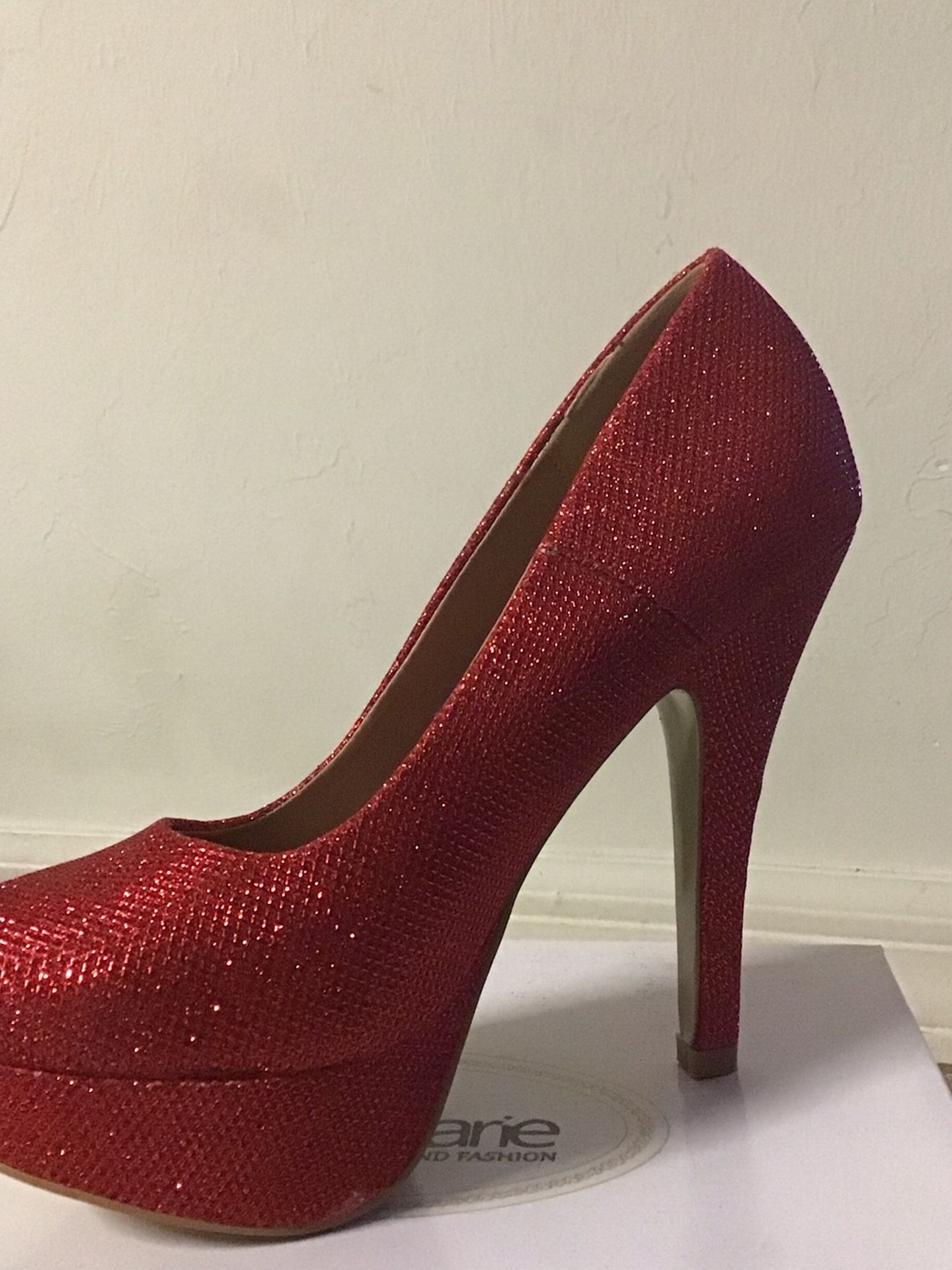 Women red heels